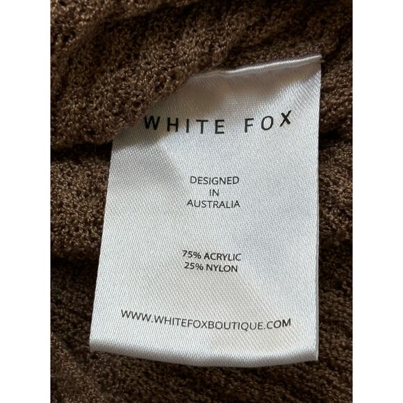 White Fox Cropped Balloon Sleeve Neutral Minimalist Sweater NEW Size Small - Picture 4 of 7